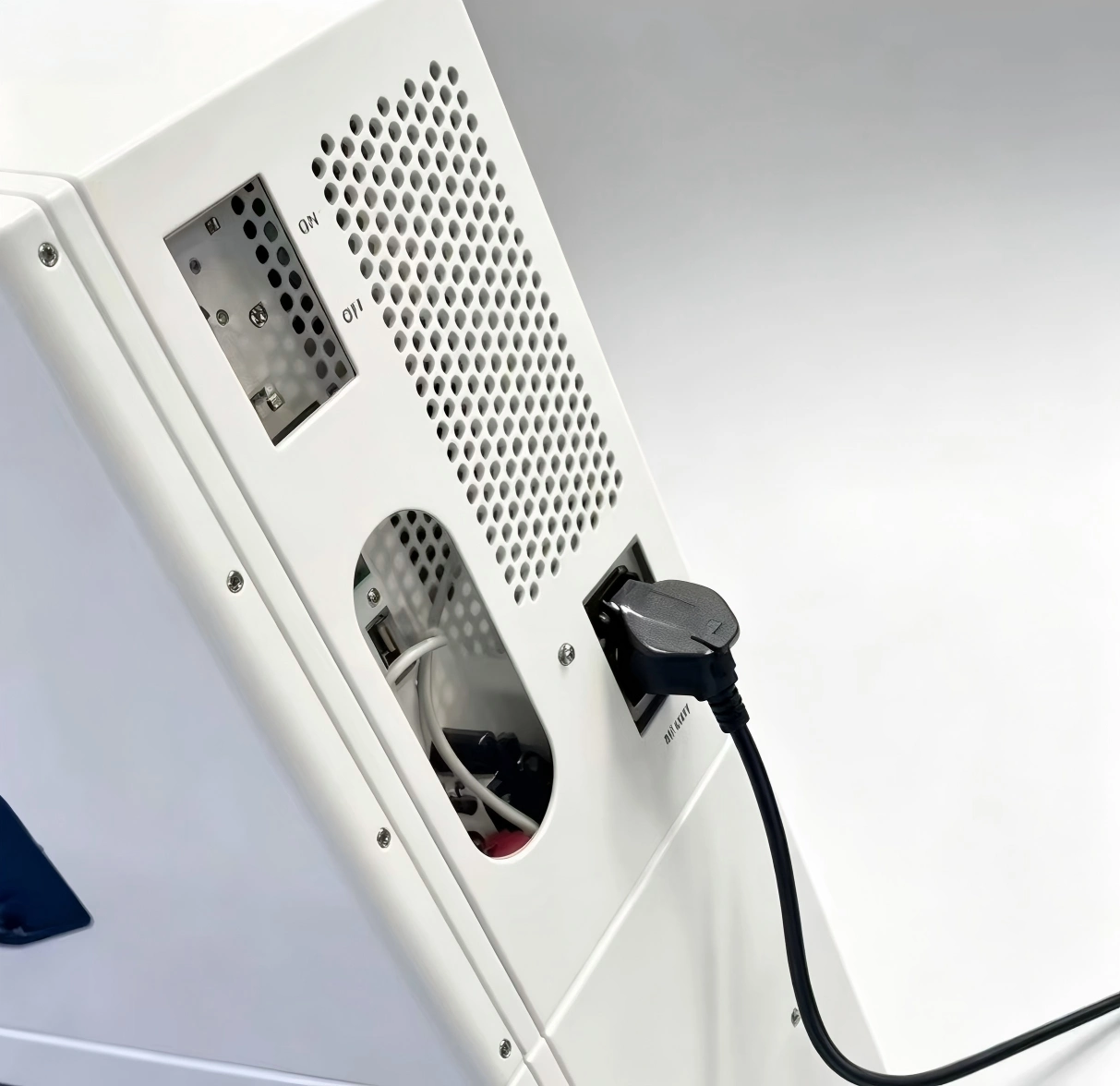 Home backup power application for an energy storage system